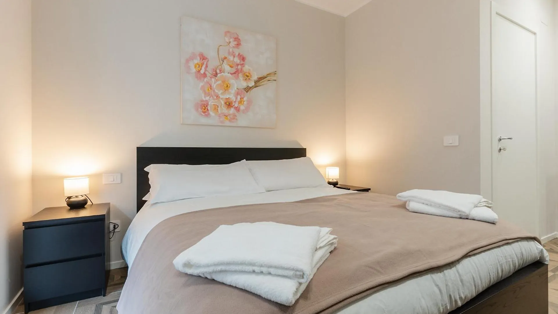 בארי Mica Home Calefati