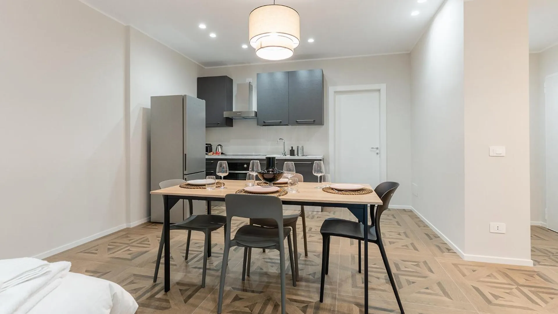 בארי Mica Home Calefati