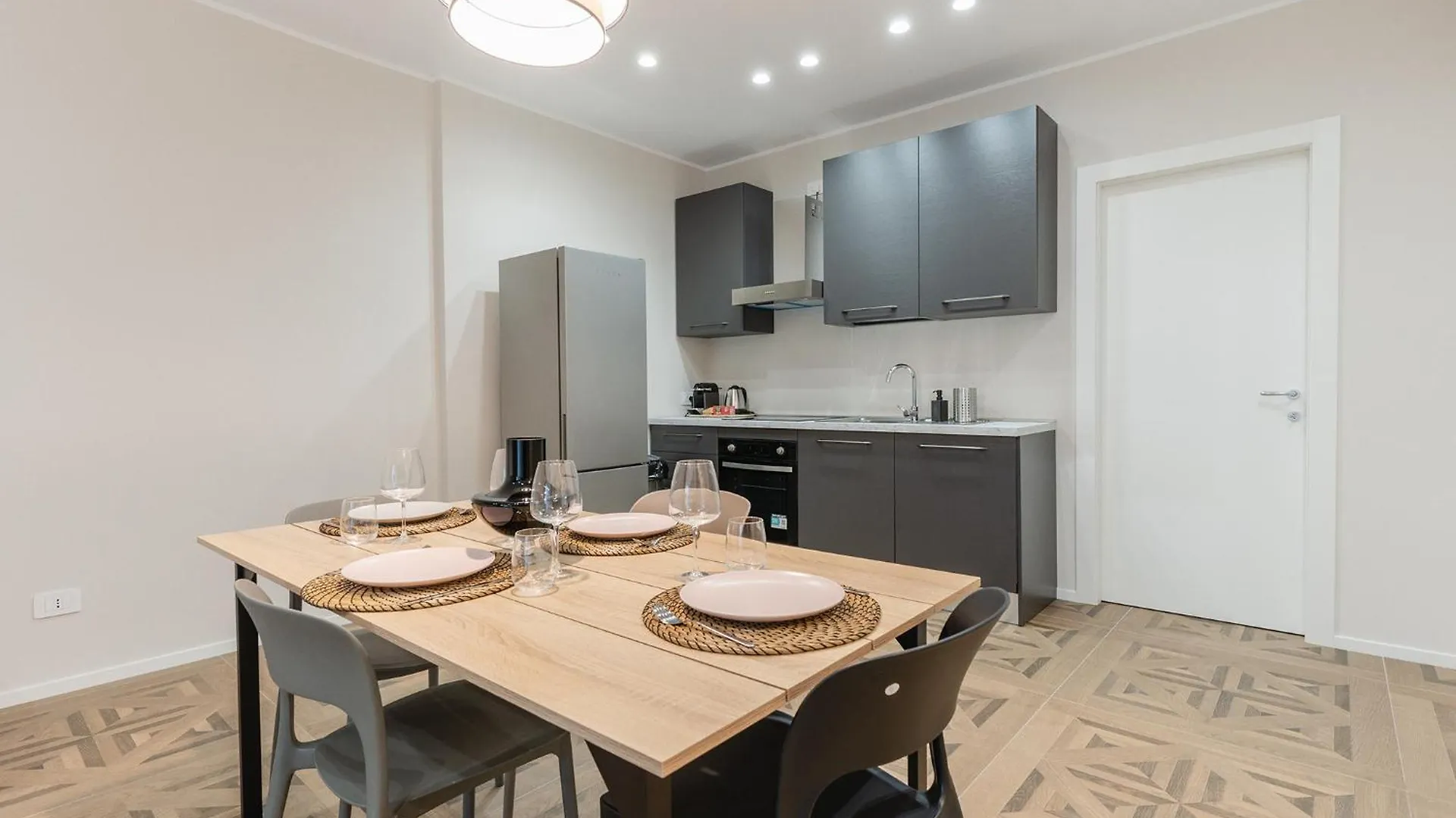 בארי Mica Home Calefati 0*,